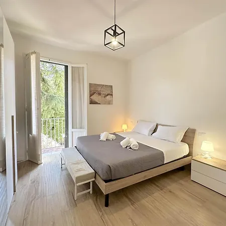 Suite Borgo Verde-5 Minutes From The Station-3